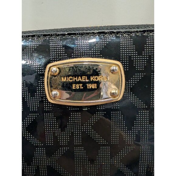 Michael Kors Wallet Classic Monogram Zip Around Black Patent Leather Wristlet - Picture 7 of 16